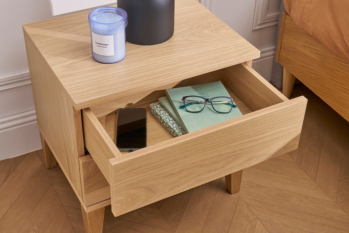 Table de chevet avec rangements 2 tiroirs scandinave bois clair chne FREDDY