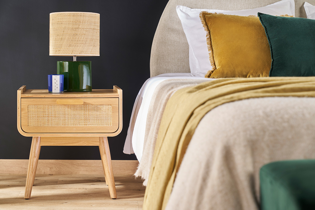 Tables de chevet avec tiroir en bois clair fr�ne et cannage rotin (lot de 2) ATH�NE