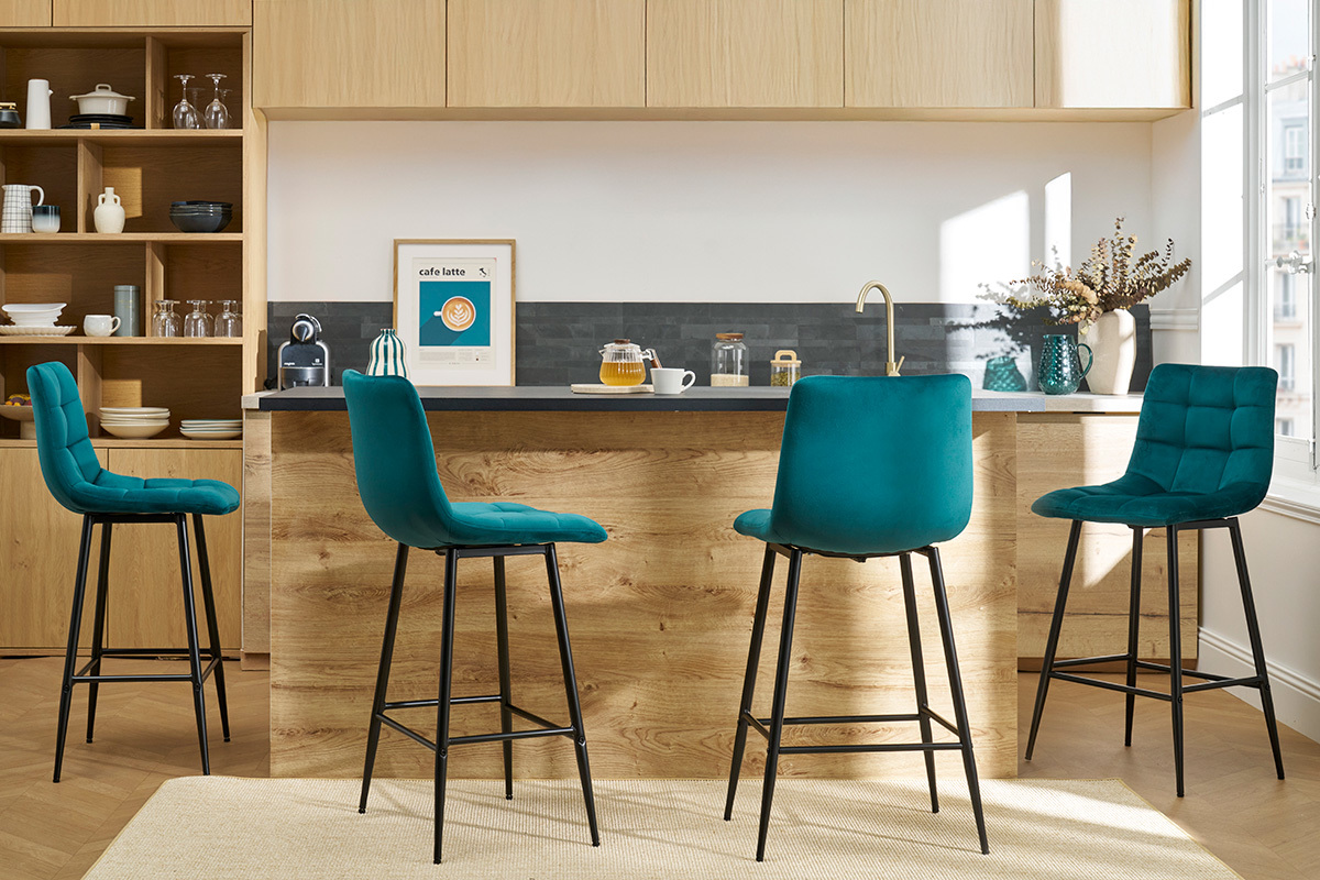 Tabourets de bar design en velours bleu ptrole H65 cm (lot de 2) MAXWELL