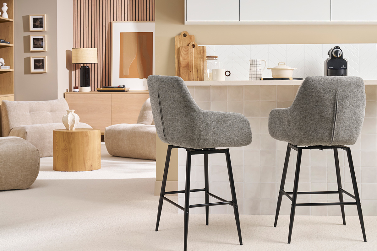 Tabourets de bar pivotants 360 en tissu effet velours textur gris clair et mtal H65.5 cm (lot de 2) ALESS