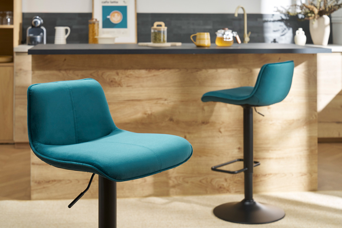 Tabourets de bar rglables pivotants 360 en tissu velours bleu ptrole et mtal noir (lot de 2) BOOST