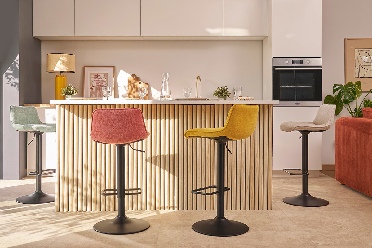 Tabourets de bar r�glables pivotants 360� en tissu effet velours textur� terre br�l�e et m�tal noir (lot de 2) BOOST