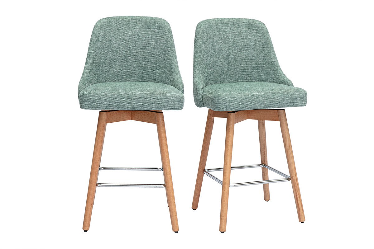 Tabourets de bar scandinaves pivotants 360� en tissu effet velours textur� vert c�ladon et bois h�tre massif H65 cm (lot de 2) HASTA