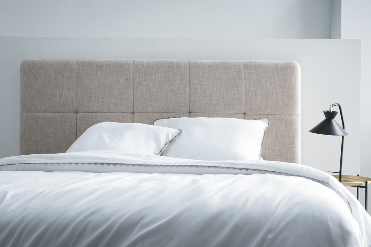 T�te de lit en tissu bleu fonc� L160 cm CLOVIS