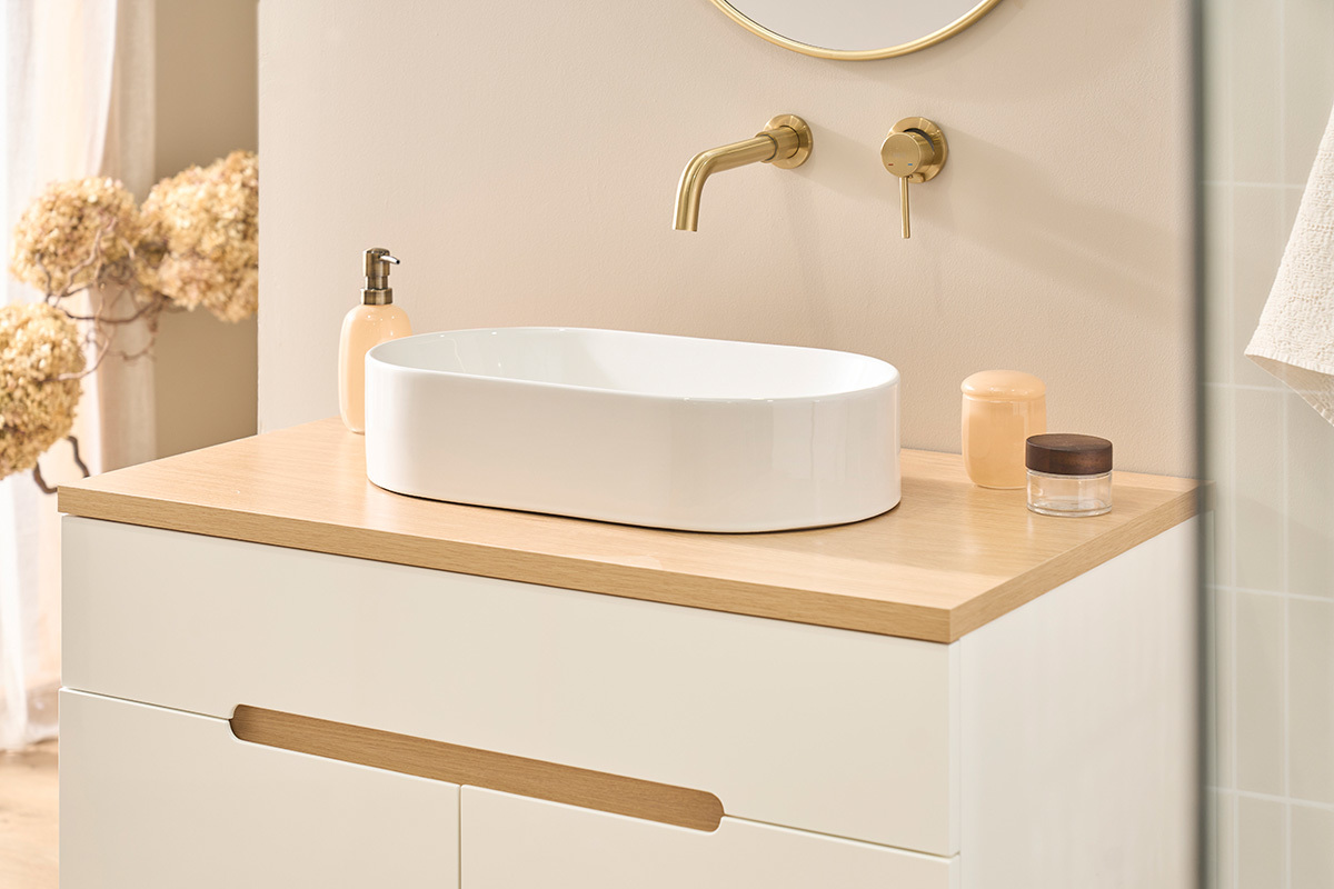 Vasque ovale en c�ramique blanche L52.5 cm YARA